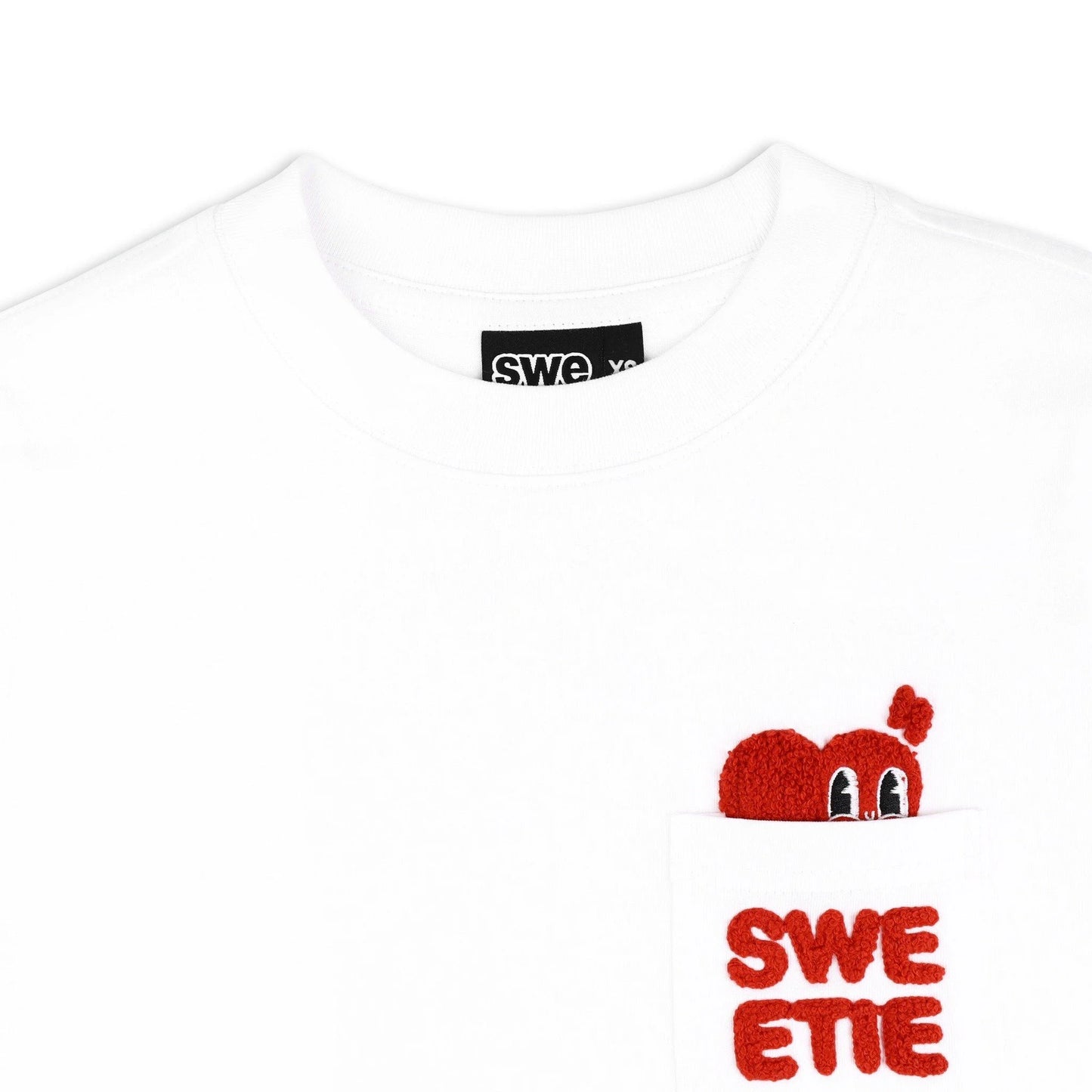 PEEKING POCKET BABY TEE - WHITE
