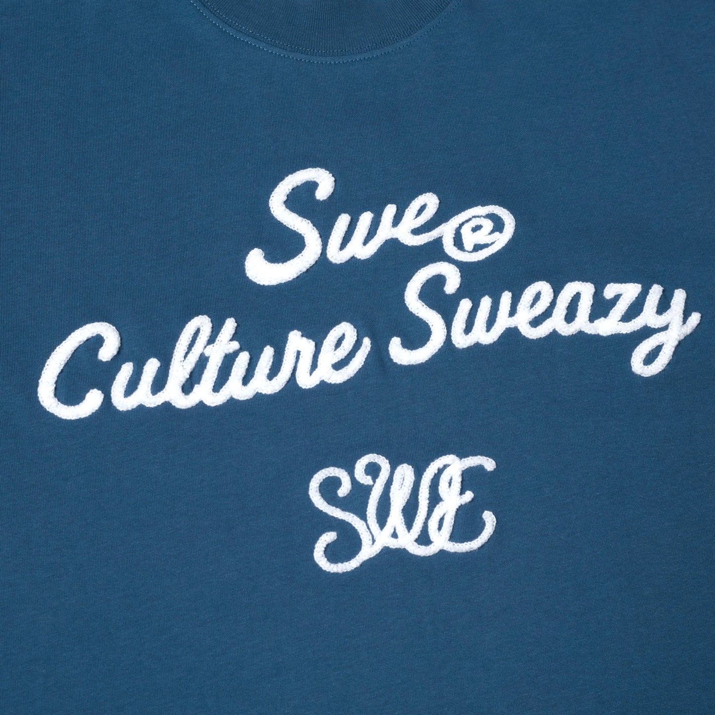 SWE RHYTHM BOXY TEE - COBALT BLUE